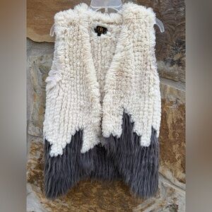 Metric Knits Collection Faux Fur Western Rodeo Vest Jacket BoHo Southwestern L